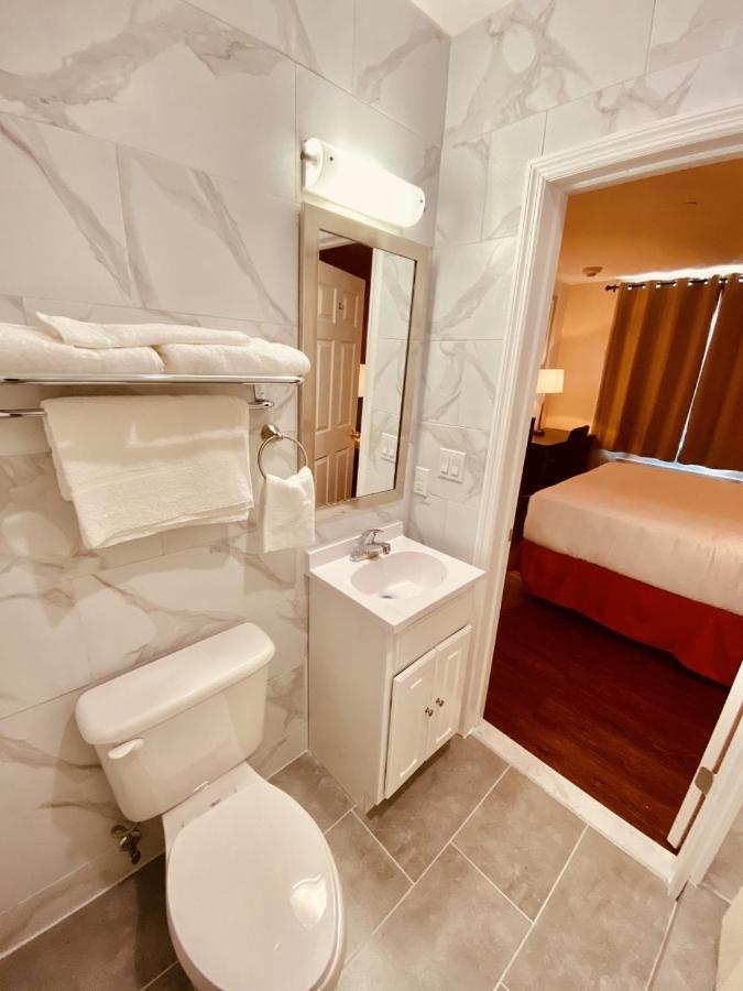 Quality Inn ニューヨーク エクステリア 写真